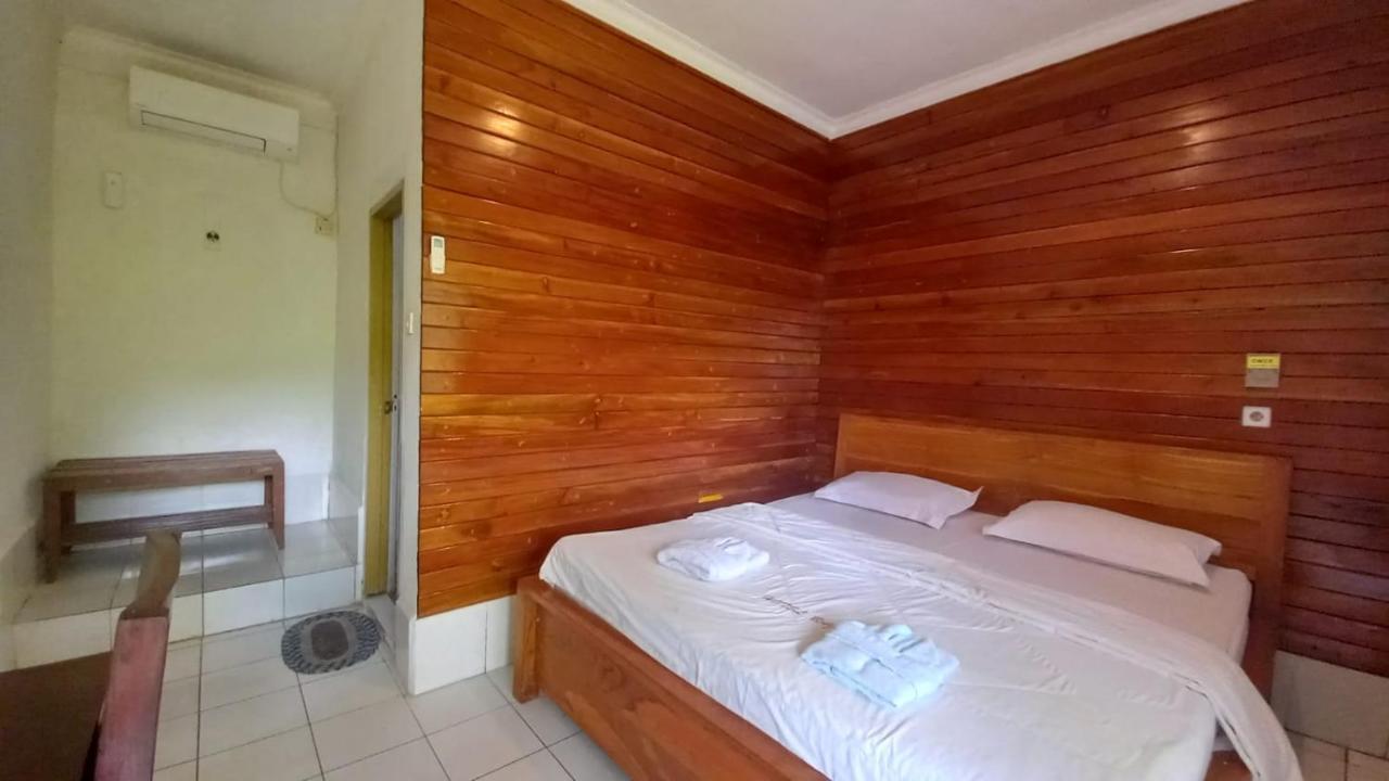 Bajo Hotel Labuan Bajo Kültér fotó