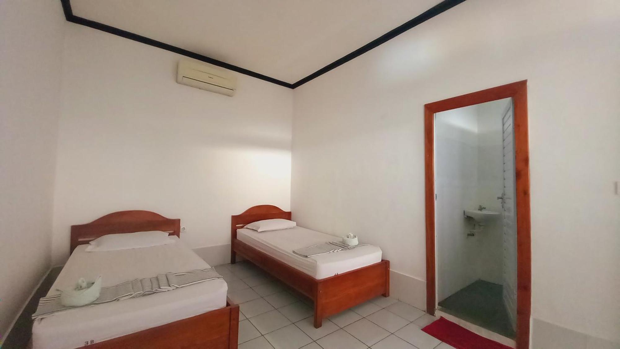 Bajo Hotel Labuan Bajo Kültér fotó