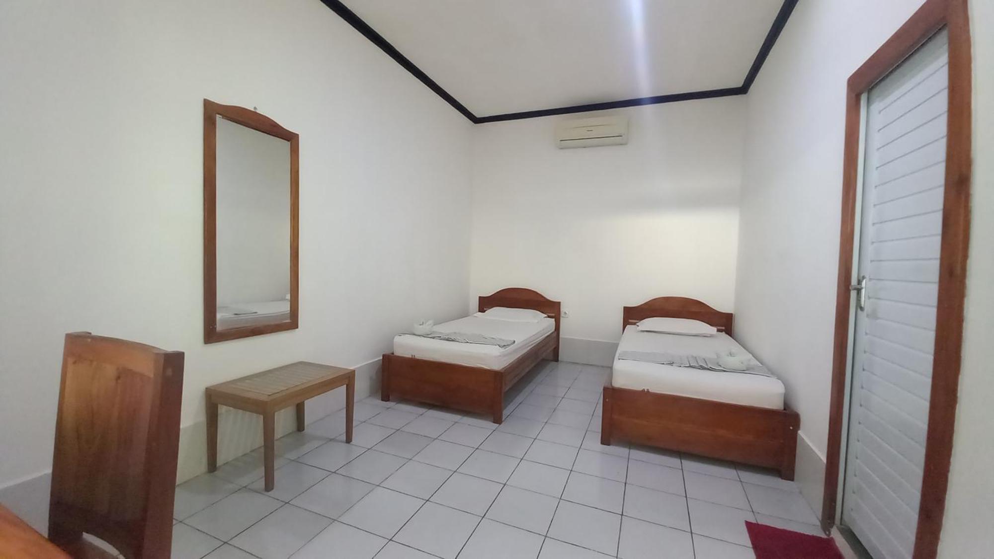 Bajo Hotel Labuan Bajo Kültér fotó