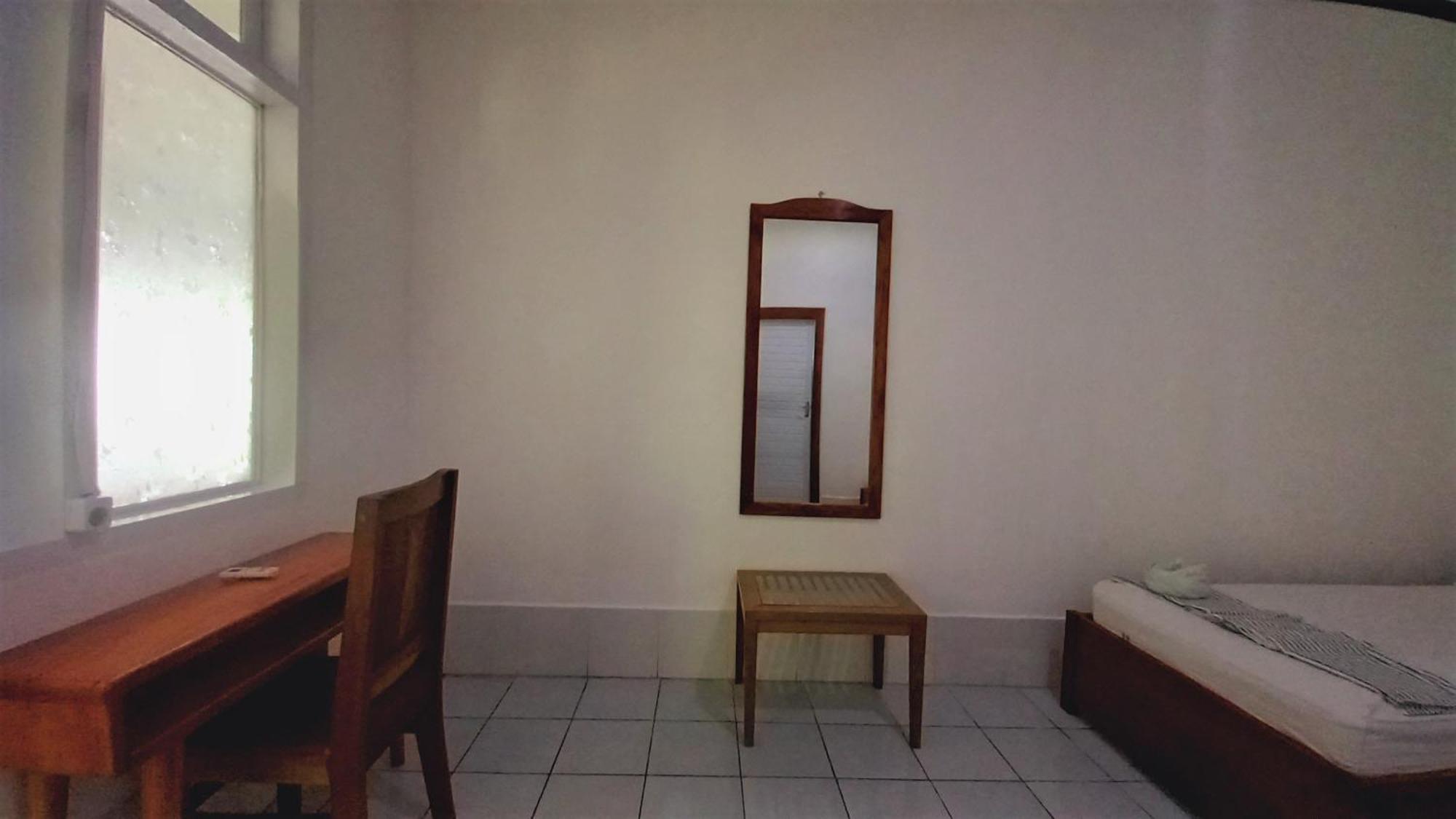 Bajo Hotel Labuan Bajo Kültér fotó